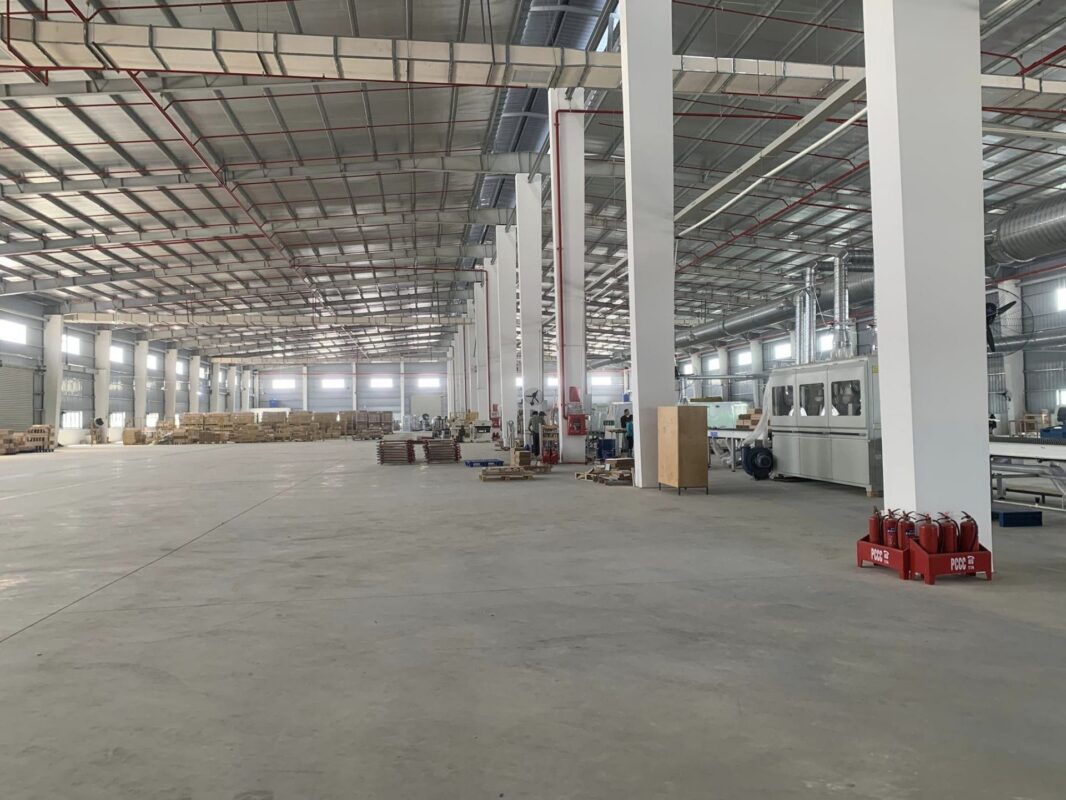 Những yếu tố ảnh hưởng đến chí phí thi công nhà xưởng
